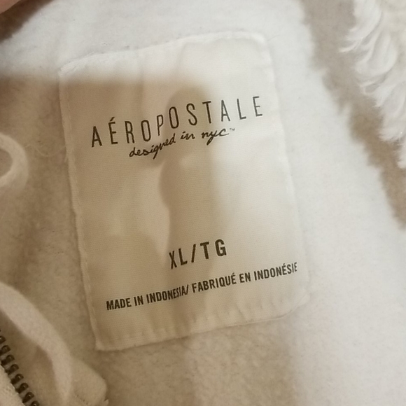 White aero sweater - Picture 2 of 2